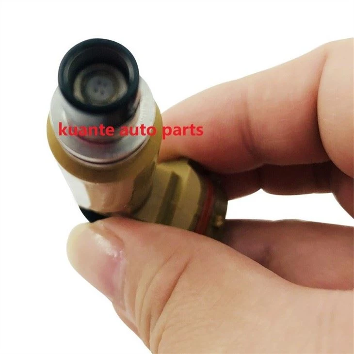 Good Fuel Injector For Toyota Camry Rav4 Avensis OEM 23250-74170 23209-74170